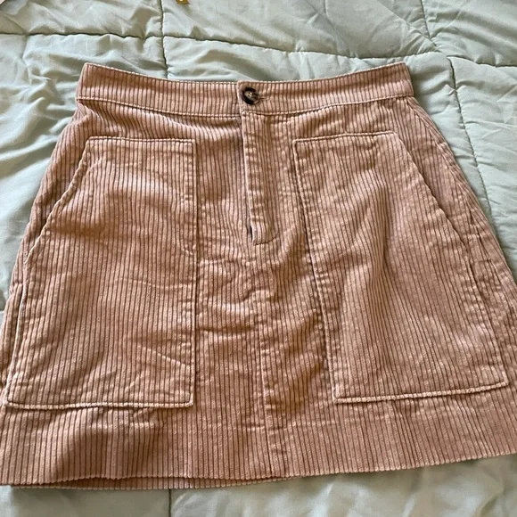 Tan corduroy skirt - Picture 1 of 9